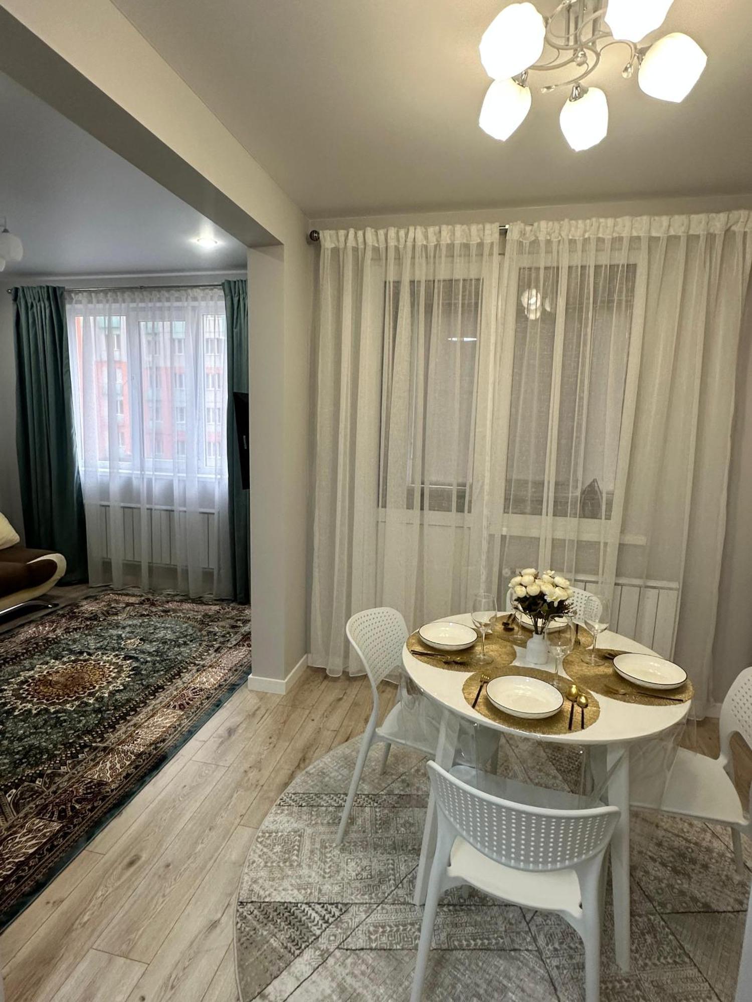Comfort Class With Mountain View Near Adk Apartment Almaty
